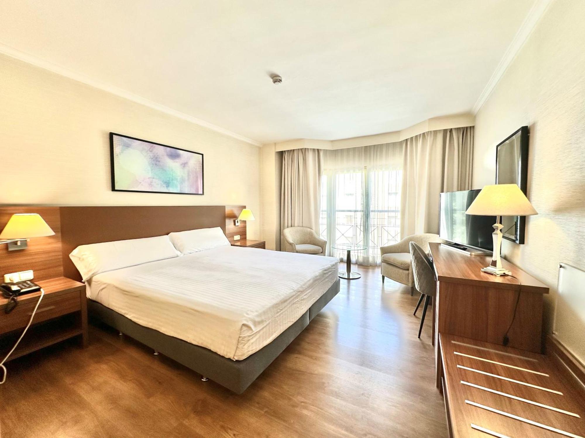 Aparto-Hotel Rosales Μαδρίτη Εξωτερικό φωτογραφία