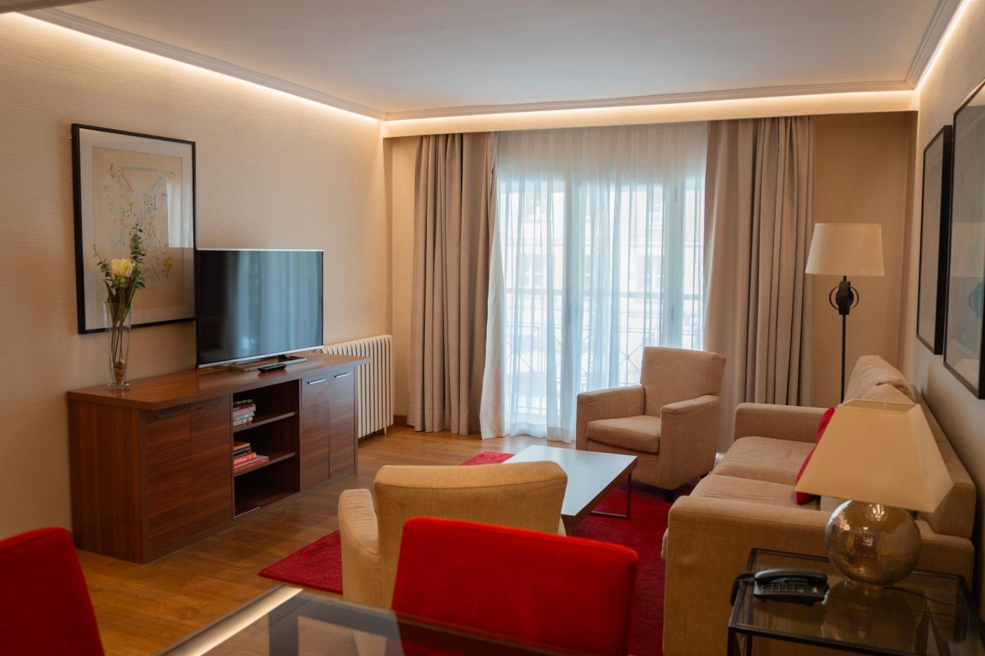 Aparto-Hotel Rosales Μαδρίτη Εξωτερικό φωτογραφία