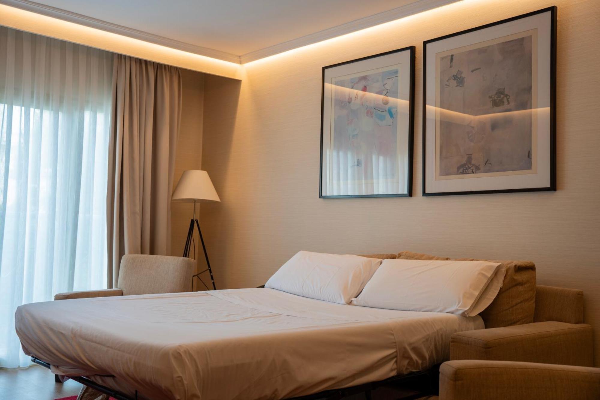 Aparto-Hotel Rosales Μαδρίτη Εξωτερικό φωτογραφία