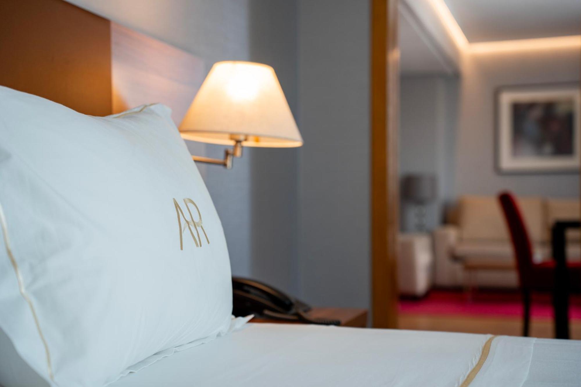 Aparto-Hotel Rosales Μαδρίτη Εξωτερικό φωτογραφία