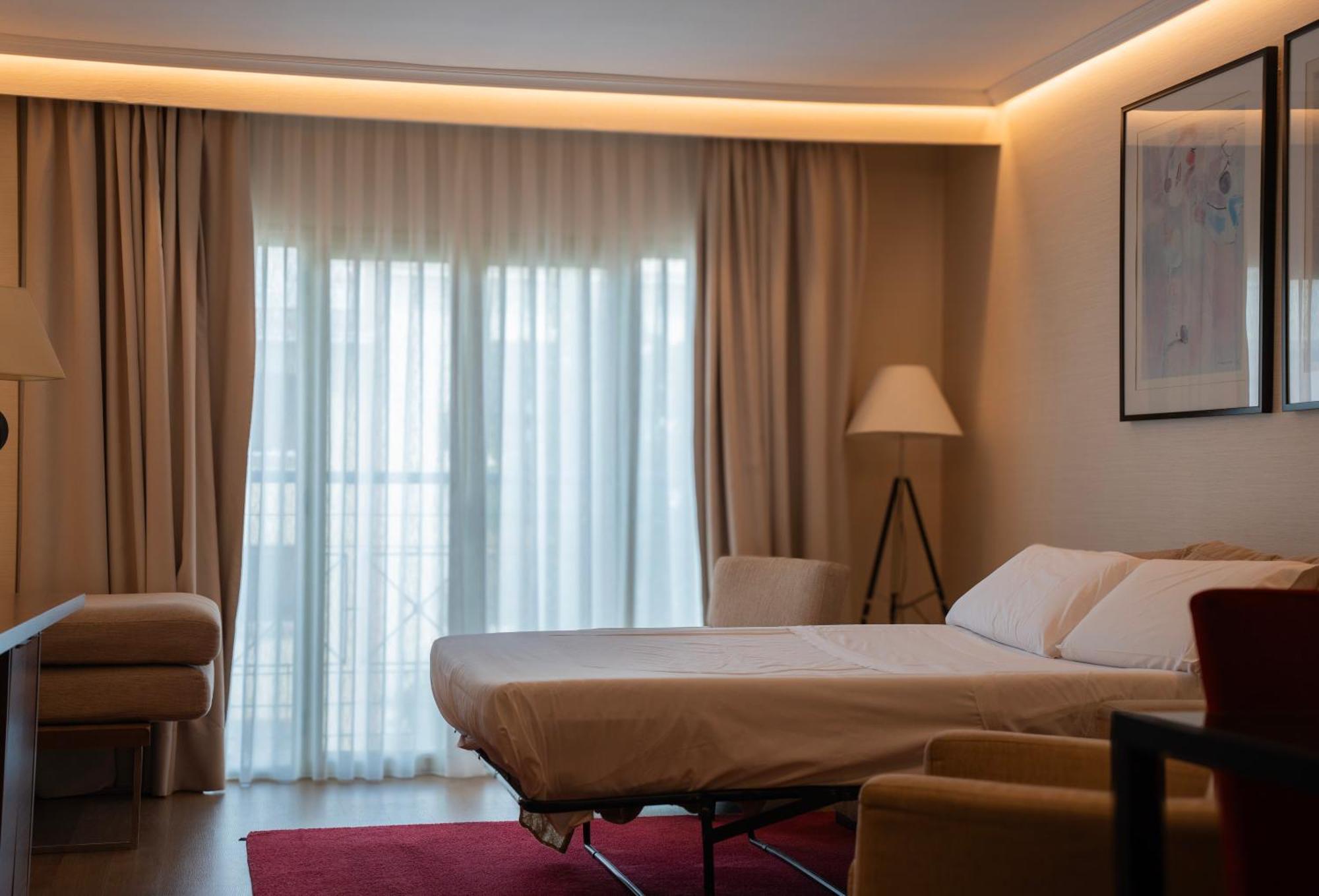 Aparto-Hotel Rosales Μαδρίτη Εξωτερικό φωτογραφία