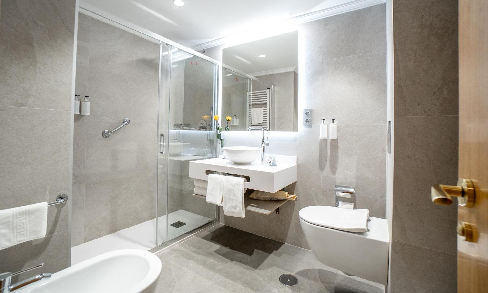 Aparto-Hotel Rosales Μαδρίτη Εξωτερικό φωτογραφία