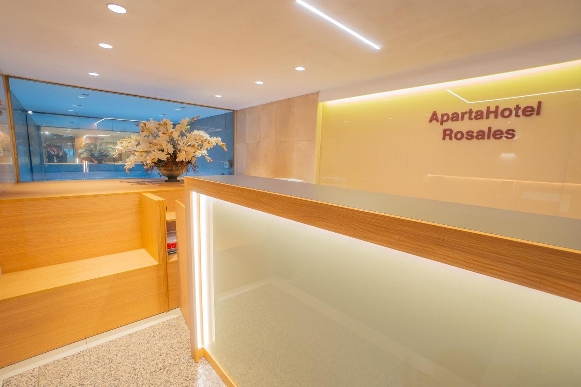 Aparto-Hotel Rosales Μαδρίτη Εξωτερικό φωτογραφία